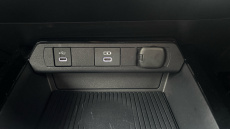 Toyota Prius 2.0 PHEV Design 5dr CVT Hatchback